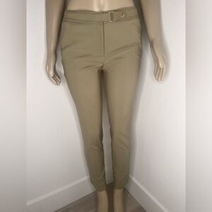 Anne Klein W size 6 legging style pant in army green